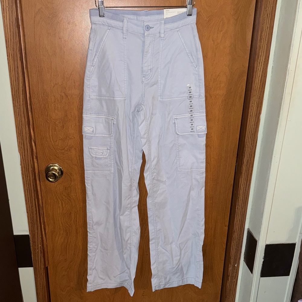 American Eagle Super High-Rise Baggy Wide leg light blue cargo pants NWT size 00